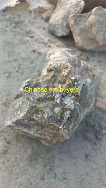 Lithium pyroxene is widely used in lithium chemical, glass and ceramic industries